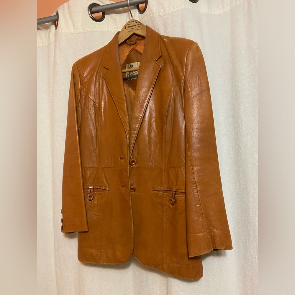 Women's Tan Leather Jacket